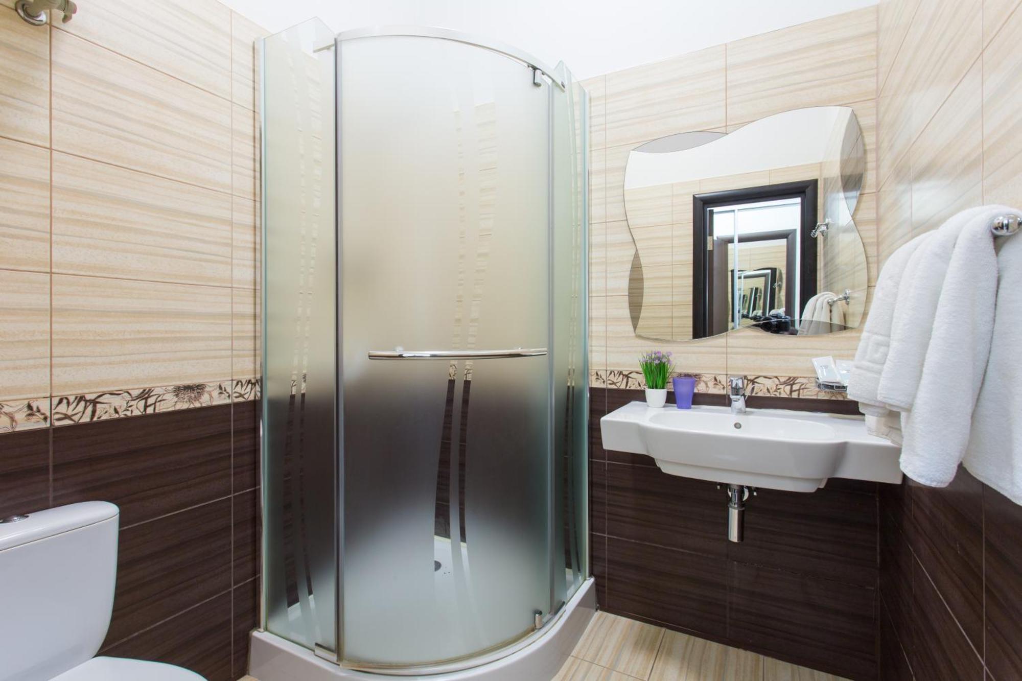 Hotel Voyage Харьков Экстерьер фото